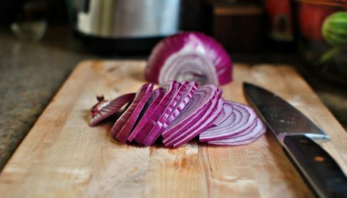 Лук маринованный в уксусе к шашлыку или салату — быстрый рецепт Маринованный лук с укропом